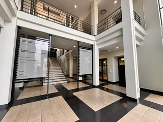338 sqm Office to Let in Sandton