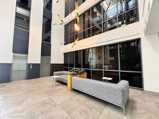 379 sqm Office to Let in Sandton