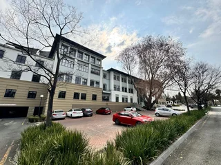 338 sqm Office to Let in Sandton