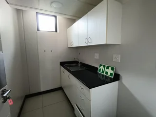 Prime 176m² Office Space to Let in Westville’s Prestigious Eco Office Park