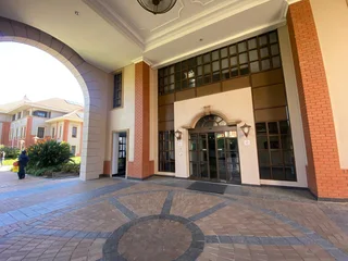 62 sqm Office To Let in Bryanston
