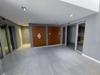 2262 sqm Office to Let in Bedfordview