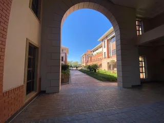 62 sqm Office To Let in Bryanston