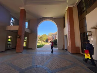 62 sqm Office To Let in Bryanston