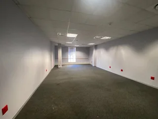 62 sqm Office To Let in Bryanston