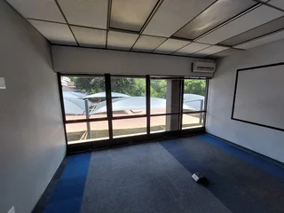 2074 sqm Office to Let in Bedfordview