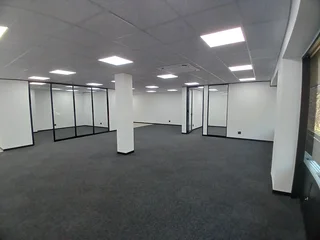 197 sqm Office to Let in Bedfordview