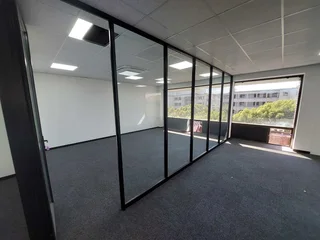 236 sqm office to Let in Bedfordview