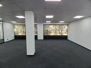 197 sqm Office to Let in Bedfordview
