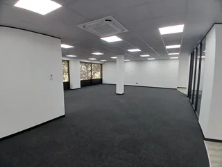 197 sqm Office to Let in Bedfordview