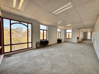 684 sqm Office to Let in Sandton