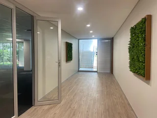 186 sqm Office To Let in Bryanston