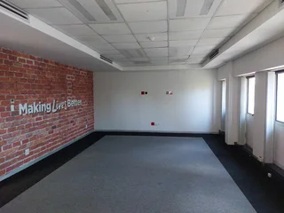 Large 1st Floor Office To Let in Bedfordview