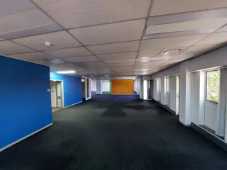 Large 1st Floor Office To Let in Bedfordview