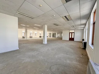 684 sqm Office to Let in Sandton