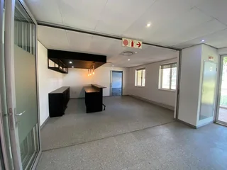 2415 sqm Office To Let in Bryanston