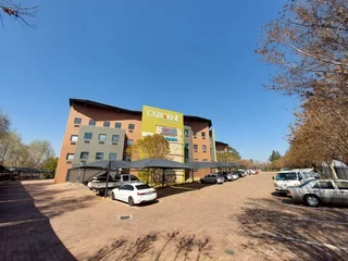 468 sqm Office to Let in Bedfordview