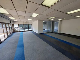 618 sqm Office to Let in Bedfordview