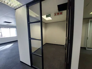 69 Sqm Office to Let in Bedfordview