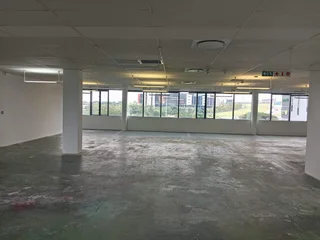 772m2 Office to rent Woodmead