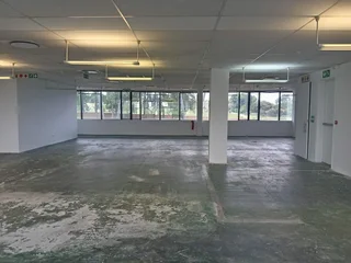 772m2 Office to rent Woodmead