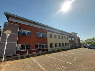 69 Sqm Office to Let in Bedfordview