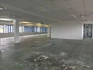 772m2 Office to rent Woodmead