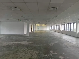 772m2 Office to rent Woodmead