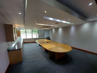 1353 sqm Office to Let in Bedfordview