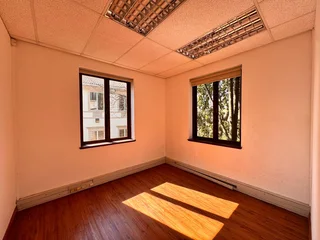 160sqm Office to Let in Sandton