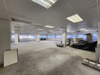1415m2 White Boxed Office floor To rent in 4* Green Rated 14 Long Street, Cape Town CBD