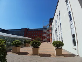 637 sqm Office to Let in Melrose Arch