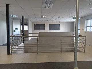 8470 sqm Warehouse To Rent, Linbro