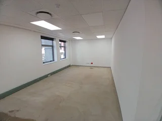 251 sqm Office to Let in Melrose Arch