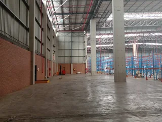 8470 sqm Warehouse To Rent, Linbro