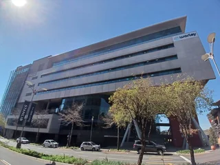1141 sqm Office to Let in Melrose Arch