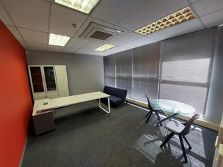 110 sqm Office to Let in Bedfordview