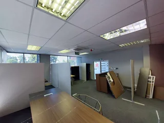 110 sqm Office to Let in Bedfordview
