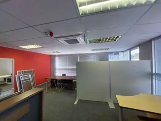 110 sqm Office to Let in Bedfordview