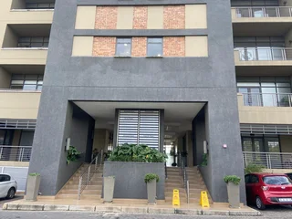 337 sqm Office To Let in Fourways