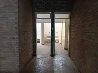 1260m² Warehouse To Rent, Wynberg