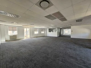 Freestanding Offices available To Let in Bryanston.