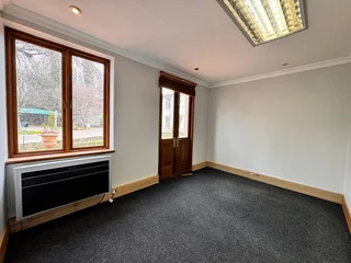 195 sqm Office to Let in Sandton