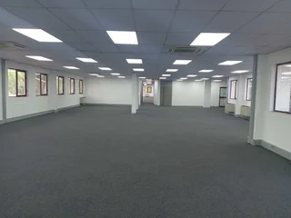587m² Office to rent Rivonia