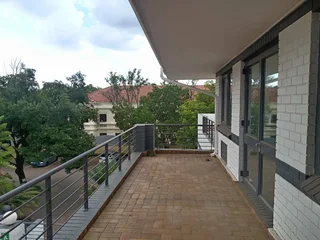 587m² Office to rent Rivonia