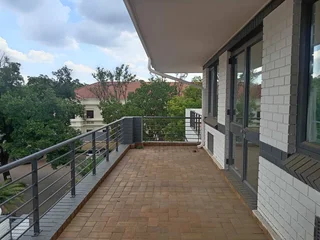 587m² Office to rent Rivonia
