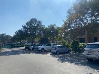 279 sqm Office To Let in Bryanston