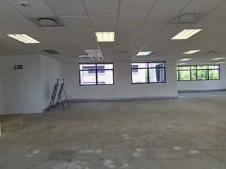 319m² Office to rent, Sunninghill