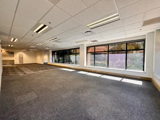 332 sqm Office to Let in Sandton