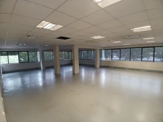 1069 sqm Office to Let in Bedfordview